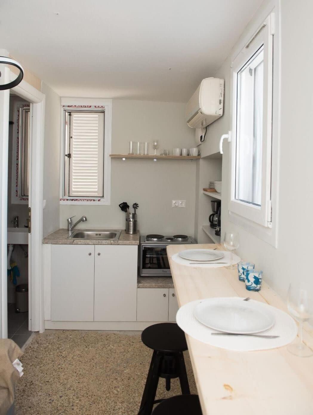 Apartment Amazing Maisonette With Roof Garden & Bbq Mykonos Town